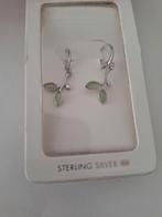 925 sterling zilveren oorbellen met groene bedeltjes Nieuw, Hangers, Verzenden, Nieuw, Zilver
