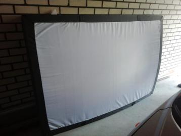 Matras 140x200 beschikbaar voor biedingen