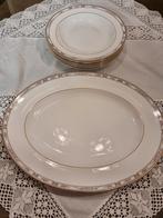 Wedgwood Bone China COLCHESTER MADE IN ENGLAND, Antiek en Kunst, Ophalen of Verzenden