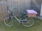 Dames fiets  28 inch. Donker blauw/ zilver, Fietsen en Brommers, Fietsen | Vouwfietsen, Ophalen, 20 inch of meer, Gebruikt, Versnellingen