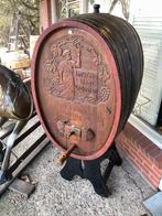 Antiek houten wijnvat inclusief standaard, Ophalen