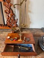 Antieke koperen weegschaal in kistje met lade zeer compleet, Antiek en Kunst, Ophalen of Verzenden