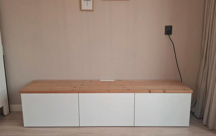 IKEA BESTA TV Meubel - gebruikt, Huis en Inrichting, Kasten | Televisiemeubels, Gebruikt, Minder dan 100 cm, 150 tot 200 cm, 25 tot 50 cm