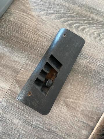 Kever 1303 ventilatie klep beschikbaar voor biedingen