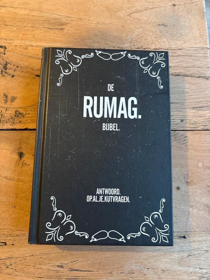 Rumag - De Rumag bijbel, Boeken, Mode, Zo goed als nieuw, Mode algemeen, Ophalen