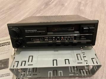 Pioneer KP-2020 Autoradio beschikbaar voor biedingen