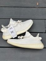 Adidas yeezy boost 350 v2 Cream White size 44 2/3, Kleding | Heren, Schoenen, Wit, Nieuw, Ophalen of Verzenden, Sneakers of Gympen