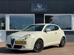 Alfa Romeo MiTo 0.9 TwinAir Distinctive / Leder / APK, Auto's, Alfa Romeo, Voorwielaandrijving, Euro 5, 86 pk, Gebruikt