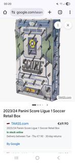 2023/24 Panini Score Ligue 1 Soccer Retail Box, Verzamelen, Ophalen of Verzenden, Nieuw, Buitenlandse clubs, Poster, Plaatje of Sticker