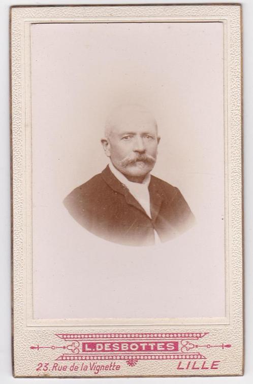 CDV van een Man - Foto L. Desbottes Lille -, Verzamelen, Foto's en Prenten, Foto, Voor 1940, Verzenden