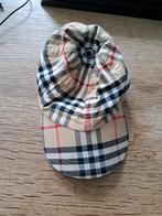 Burberry pet origineel, Ophalen of Verzenden, Zo goed als nieuw, One size fits all