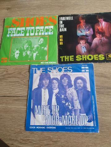 3 singles van the Shoes beschikbaar voor biedingen