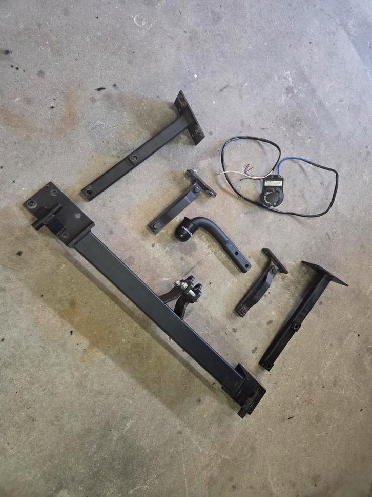 Trekhaak BMW E36 Compleet Sedan Touring Compact, Auto-onderdelen, Carrosserie en Plaatwerk, BMW, Achter, Gebruikt, Ophalen