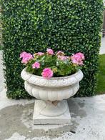 Italiaanse betonnen bloempotten 40x40 cm nu voor maar €40 !, Tuin en Terras, Tuinvazen, Ophalen, Nieuw