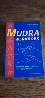 Mudra Werkboek - Gertrud Hirschi, Meditatie of Yoga, Gertrud Hirschi, Ophalen of Verzenden, Zo goed als nieuw