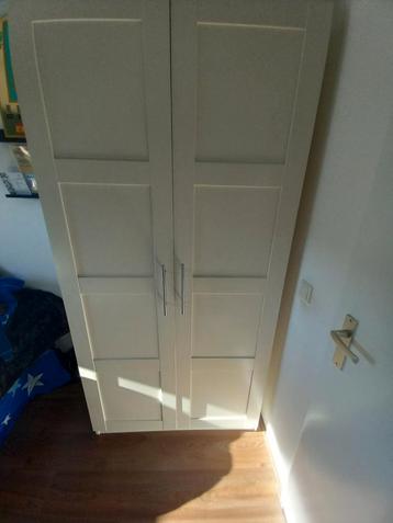 Kledingkast wit