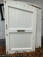 Gratis af te halen: twee oude houten garagedeuren, Doe-het-zelf en Verbouw, Deuren en Horren, Ophalen, Gebruikt, 120 cm of meer