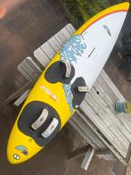 F2 Ride classic freeride board in nieuwstaat ! Koopje, Ophalen, Zo goed als nieuw, Plank, Minder dan 5 m²