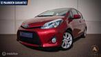 Toyota Yaris 1.5 Full Hybrid Dynamic, Zeer mooi en luxe, NAP, Euro 5, 1497 cc, Gebruikt, 4 cilinders