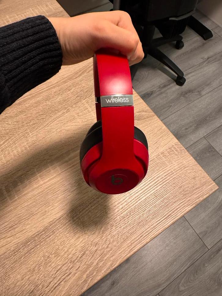 Beats Studio 3 Draadloze Koptelefoon - Rood, Audio, Tv en Foto, Koptelefoons, Gebruikt, Over oor (circumaural), Beats, Draadloos