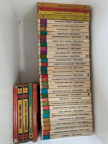 Grote Collectie Conny Coll Boeken beschikbaar voor biedingen