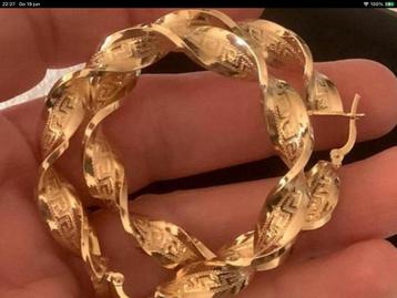 Vintage gouden forse oorbellen creolen Versace logo 14 kar beschikbaar voor biedingen