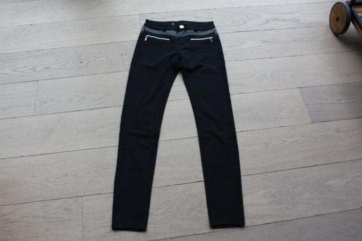 Zeer mooie zwarte stoffen broek, maat XS, Kleding | Dames, Broeken en Pantalons, Zo goed als nieuw, Maat 34 (XS) of kleiner, Zwart