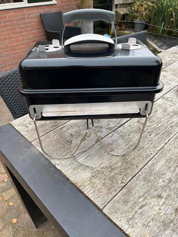 Weber Go-Anywhere Houtskoolbarbecue beschikbaar voor biedingen