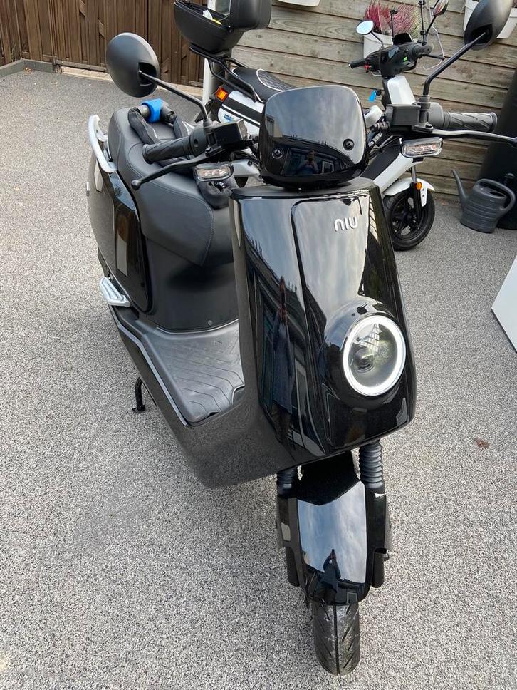 electrische scooter 2025, Fietsen en Brommers, Scooters | Peugeot, Zo goed als nieuw, Overige modellen, Elektrisch, Ophalen