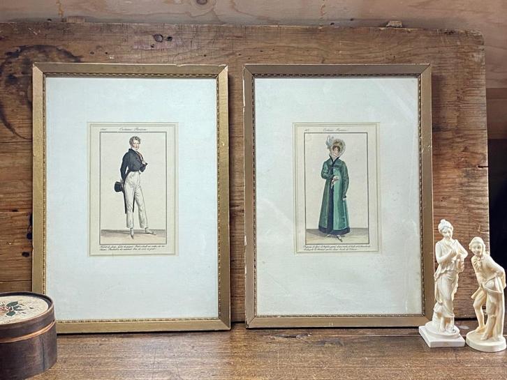 Twee modeprenten Costume Parisien 1820 *Nous Deux*, Antiek en Kunst, Curiosa en Brocante, Ophalen of Verzenden