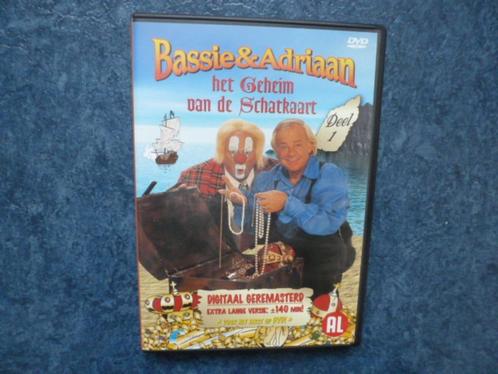 dvd BASSIE & ADRIAAN het geheim van de schatkamer deel 1, Cd's en Dvd's, Dvd's | Kinderen en Jeugd, Zo goed als nieuw, Film, Avontuur