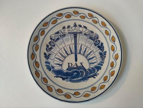 Porceleyne Fles Delfts Blauw herdenkingsbord Vrede vV 1920, Antiek en Kunst, Antiek | Wandborden en Tegels, Ophalen of Verzenden