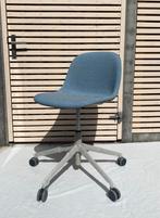 Nieuwe Muuto Fiber Side Chair bureaustoel verstelbaar, Ophalen, Blauw, Nieuw, Bureaustoel
