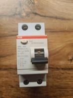 Aardlekschakelaar ABB - HAF FH202 40A 0,03A, Ophalen of Verzenden, Gebruikt