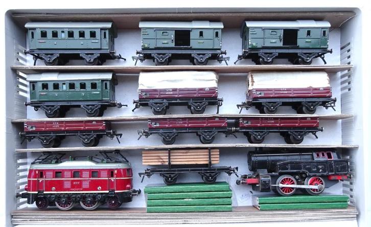 Verzameling Fleischmann 0-spoor locks en wagons - jaren '50, Hobby en Vrije tijd, Modeltreinen | Overige schalen, Gebruikt, Treinset
