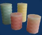 Kaars~Kaarsen Set van 4 Kaarsen~Breed 6 cm~Groen~Roze~Geel, Huis en Inrichting, Woonaccessoires | Kandelaars en Kaarsen, Overige materialen