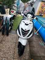 Piaggio zip 2t, Fietsen en Brommers, Scooters | Piaggio, Ophalen, Gebruikt, Maximaal 45 km/u, Zip