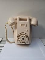 Bakeliet huistelefoon 1961, Telecommunicatie, Vaste telefoons | Niet Draadloos, Ophalen of Verzenden, Zo goed als nieuw, Bakeliet