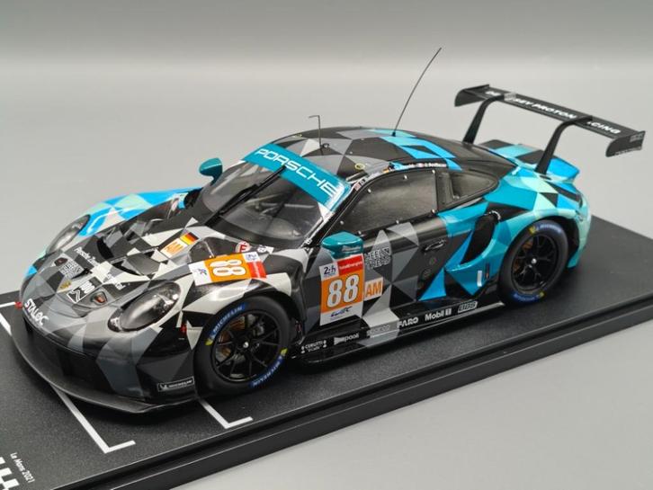 IXO 1:18 Porsche 911 RSR-19 #88 24h Le Mans 2021 NEW in OVP, Hobby en Vrije tijd, Modelauto's | 1:18, Nieuw, Auto, Overige merken
