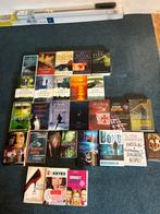 Grote collectie thrillers 28 stuks, Ophalen, Gelezen, Populaire fictie