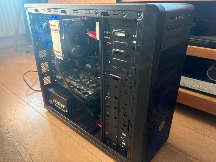 Goedkope PC te koop, Computers en Software, Computerbehuizingen, Gebruikt, Ophalen