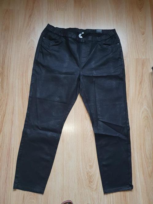 NIEUW. Leuke instapbroek mt. 52 van Ciso., Kleding | Dames, Grote Maten, Nieuw, Broek of Spijkerbroek, Zwart, Verzenden