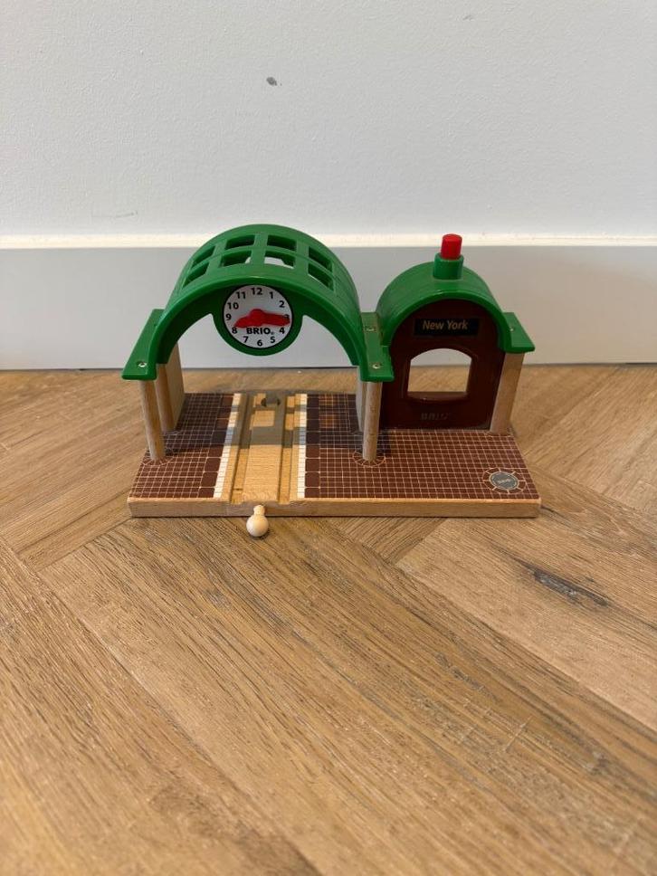 Heel goed vintage Brio houten trein station 33580 treinset, Kinderen en Baby's, Speelgoed | Houten speelgoed, Zo goed als nieuw