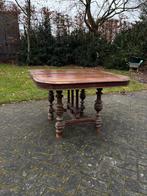 2 verschillende nostalgie eettafels te koop, Ophalen, Gebruikt, Rechthoekig, 50 tot 100 cm