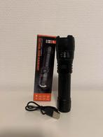 Krachtige zaklamp, Caravans en Kamperen, Zaklampen, Ophalen of Verzenden, Nieuw, Accu