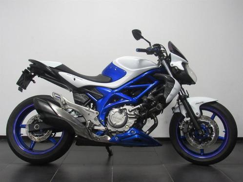 Suzuki GLADIUS 650 ABS (bj 2011), Motoren, Motoren | Suzuki, Bedrijf, Naked bike, meer dan 35 kW