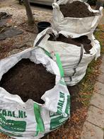 Gratis zwarte grond - 2-3 kuub, Tuin en Terras, Aarde en Mest, Ophalen, Tuinaarde