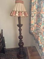 STAANDE HOUTEN SCHEMERLAMP, Ophalen, Zo goed als nieuw, Hout, 150 tot 200 cm