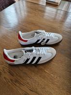 Adidas schoenen. Maat 44, Kleding | Heren, Schoenen, Ophalen of Verzenden, Zo goed als nieuw