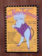 Gerard Thoolen is The Neon Woman. Tiong Ang 1984, Ophalen of Verzenden, Zo goed als nieuw, Film, Foto of Kaart